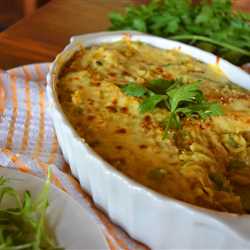 Gooey Tuna Indomie Bake